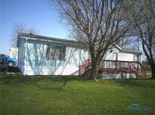 1735 Cimmaron Ln, Defiance, OH 43512
