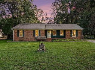4314 Lormar Rd, Greensboro, NC 27406