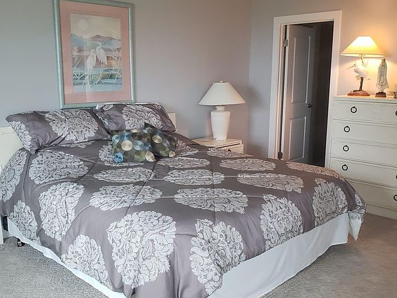5th image of 2290 Ocean Shore Blvd APT 206