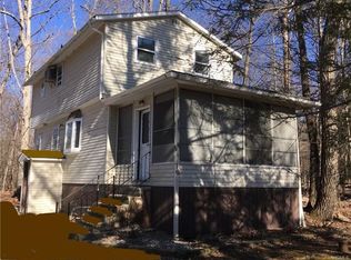 10 Charles Rd, Godeffroy, NY 12729