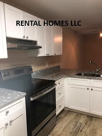 1359 Sophie Blvd — Photo 4