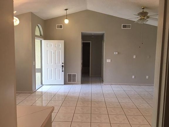 2nd image of 3649 Pamona St