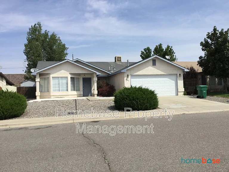 4404 Atlantic St — Photo 2