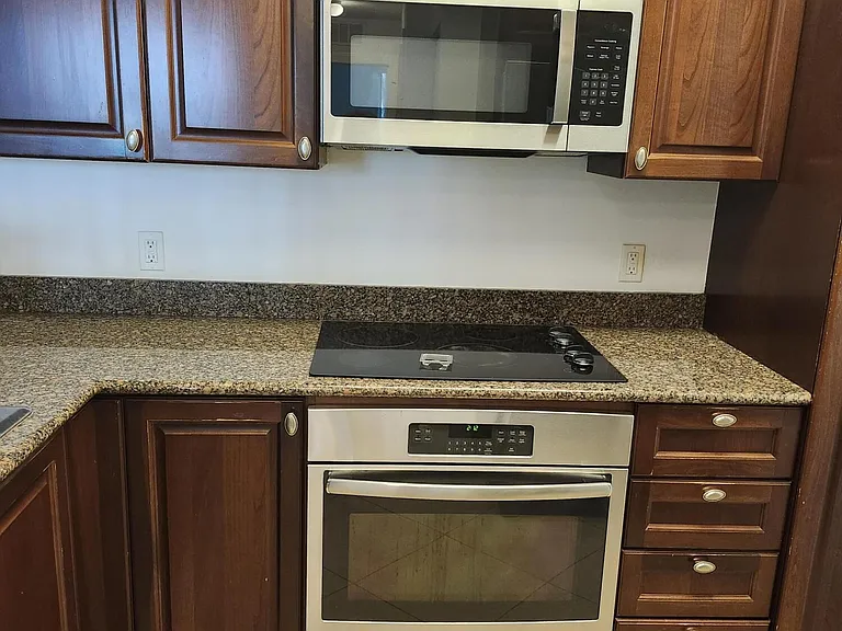 1660 Renaissance Commons Blvd #2122 — Photo 6