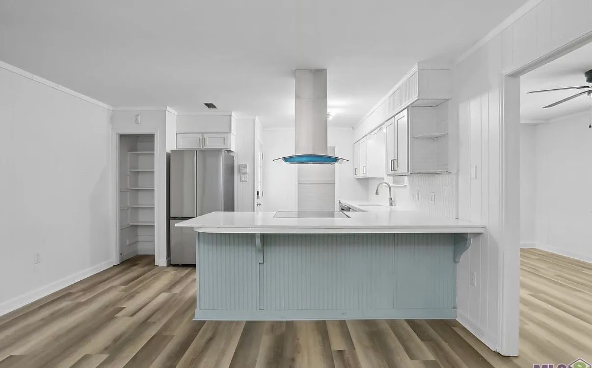 4 bed, 1385 sqft, $2,000 — Photo 2