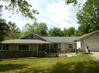 11718 Maplewood Rd, Chardon, OH 44024