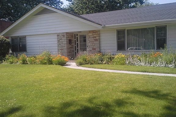 2nd image of 2043 Hagen Ln