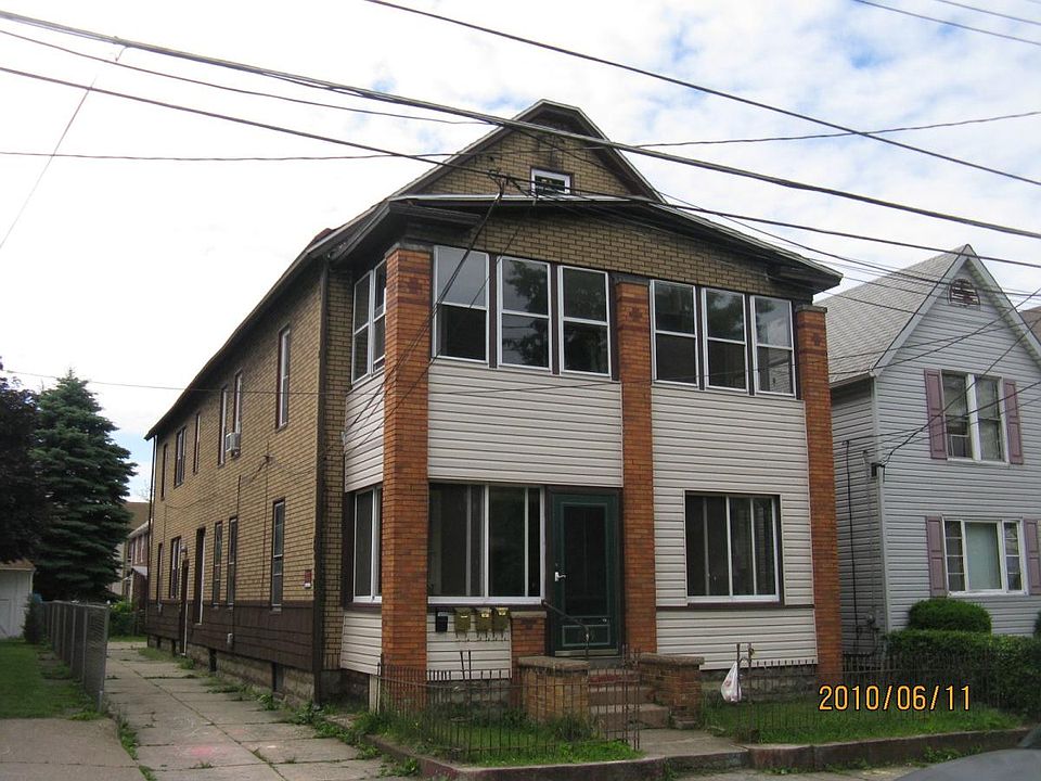 1st image of 1149 E 8th St APT 3