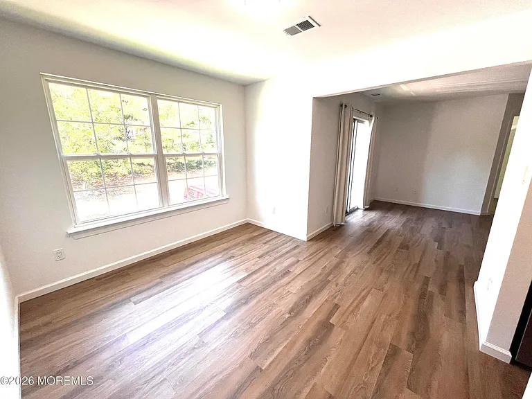 18 Diane Dr #18 — Photo 14