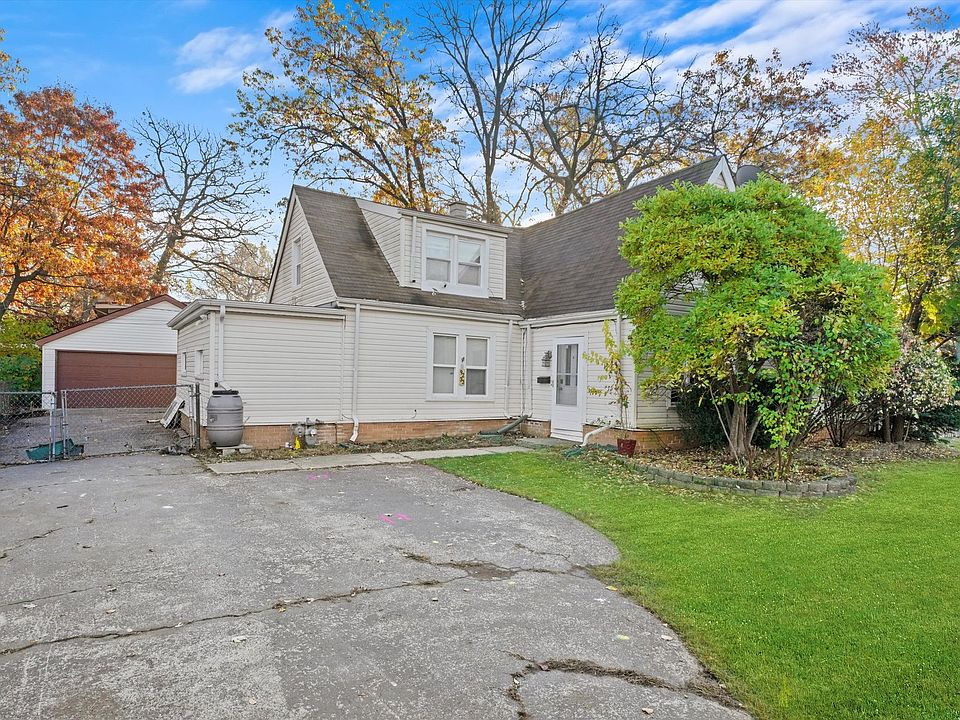 1st image of 9233 Raymond Ave