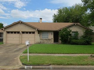 513 Strey Ct, Deer Park, TX 77536