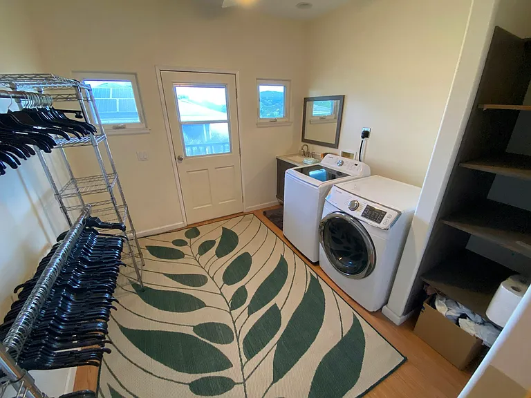1268 Ulupii St — Photo 18