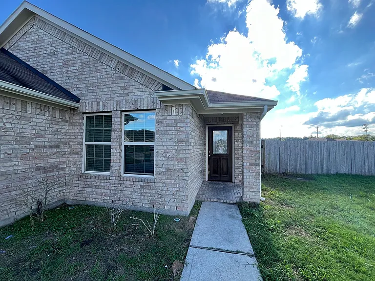 23023 Black Mountain Ash Ct — Photo 2