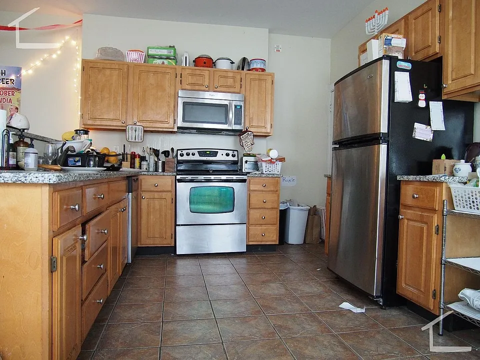 1292 Commonwealth Ave #4