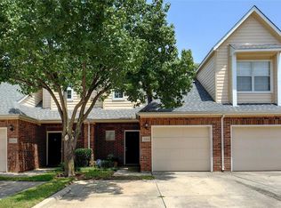 2364 Southcourt Cir, Irving, TX 75038