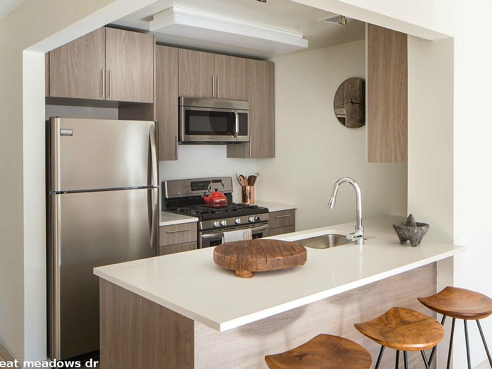 1st image of 1726 Great Meadows Dr #721
