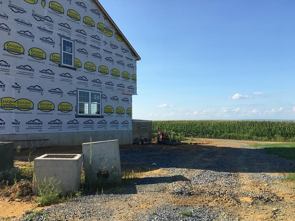 2nd image of 178 Linda Sue Ln