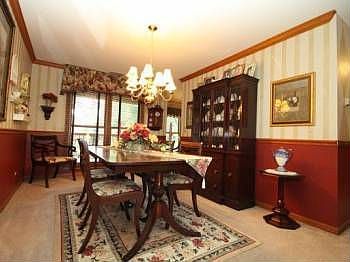 3rd image of 1442 Whitespire Ct