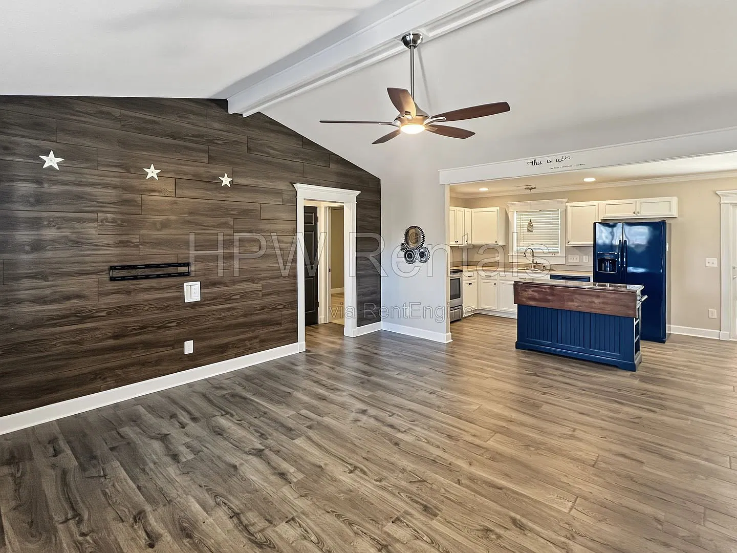 3 bed, 2.0 bath, 1200 sqft, $1,750 — Photo 2
