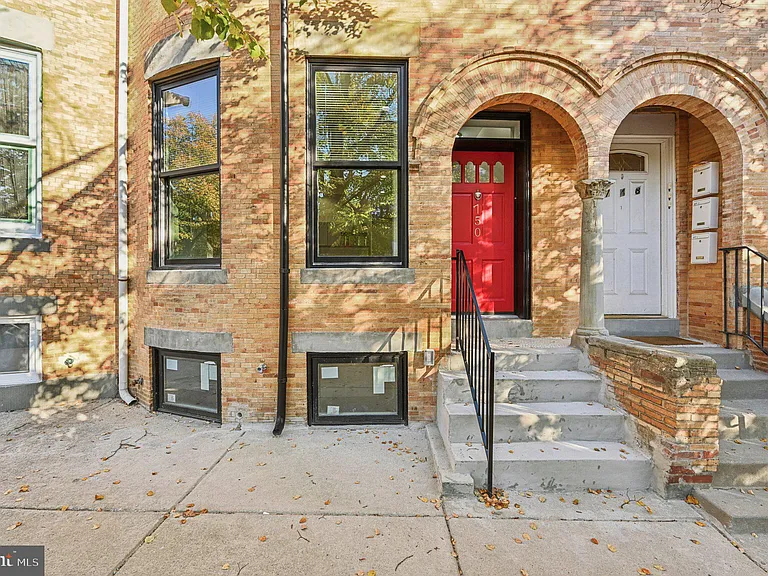750 Reservoir St #A — Photo 5