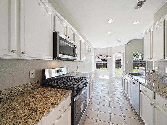 4th image of 6814 Durango Creek Dr
