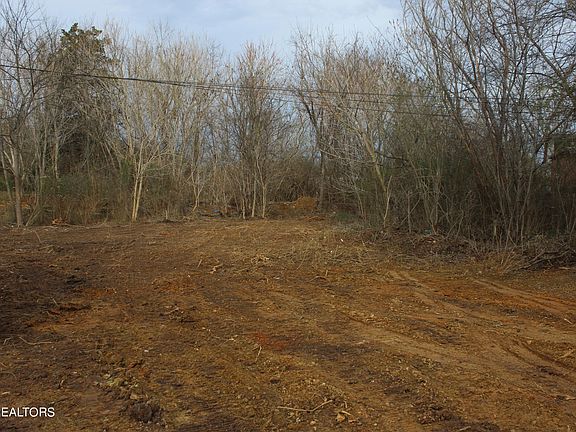 3rd image of 8605 Childress Rd #1