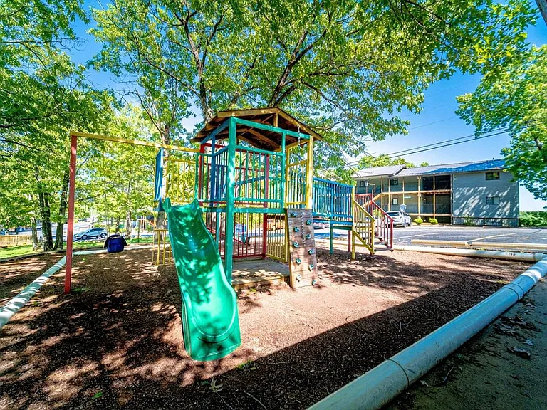 5 Chandler Ln #ID1295580P — Photo 46