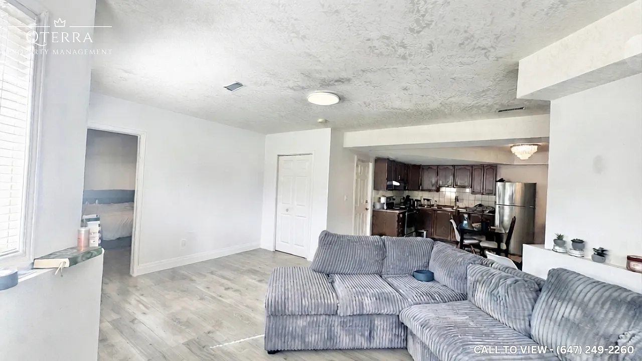 2 bed, 1000 sqft, $1,995 — Photo 3