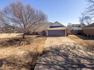 102 Gail Cv, Marion, AR 72364