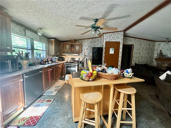 5th image of 9231 Horn Rd