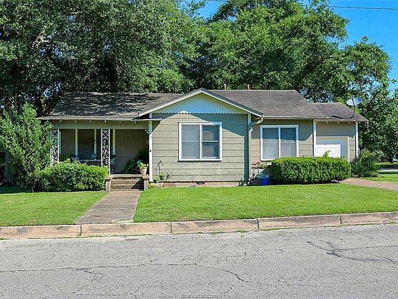 2nd image of 617 Grimes St
