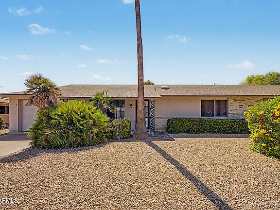 2nd image of 18842 N LAKEFOREST Drive