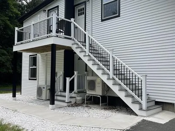 155 Grantwood Dr #1, Amherst, MA 01002