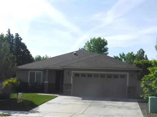 1080 N Montana St, Kennewick, WA 99336