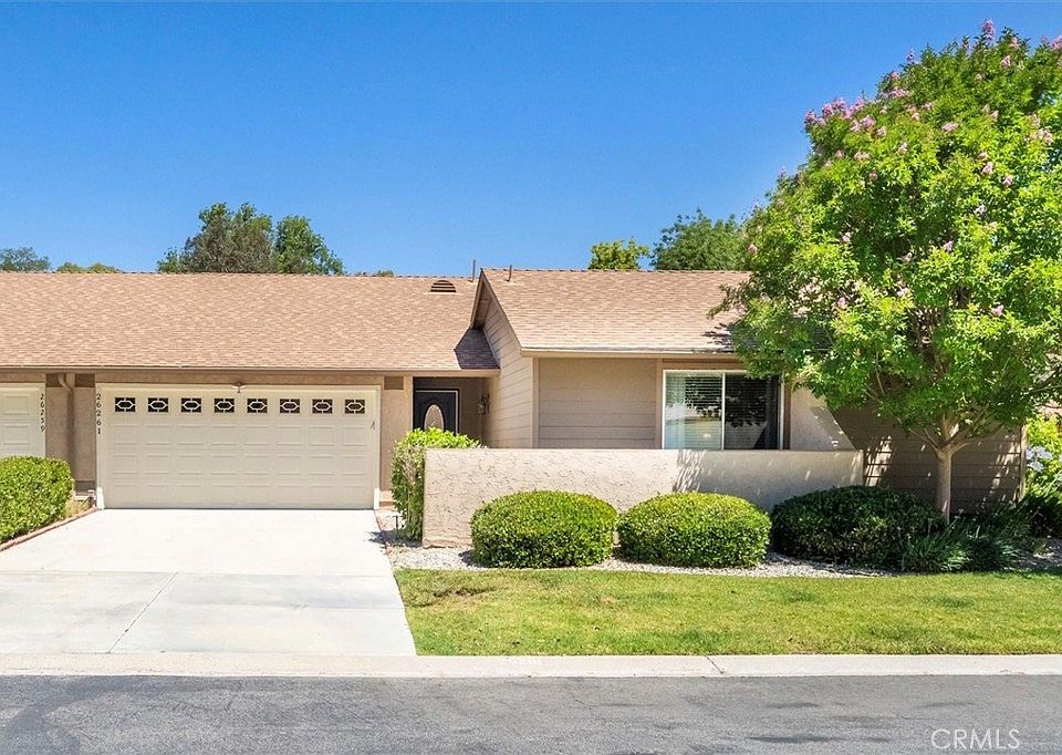 1st image of 26261 Rainbow Glen Dr