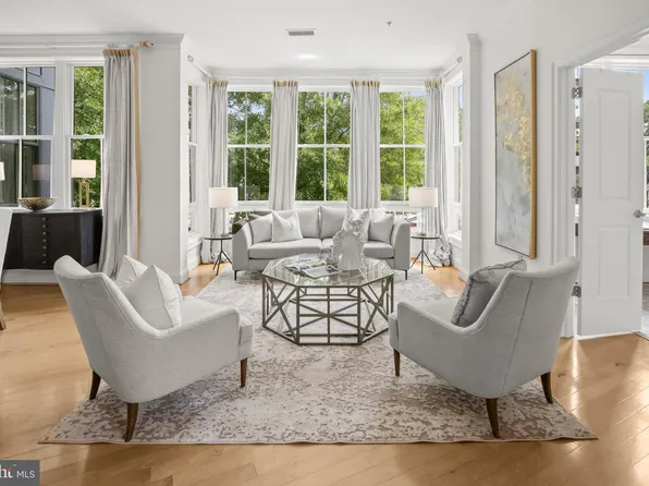 1210 R St NW APT 109, Washington, DC 20009