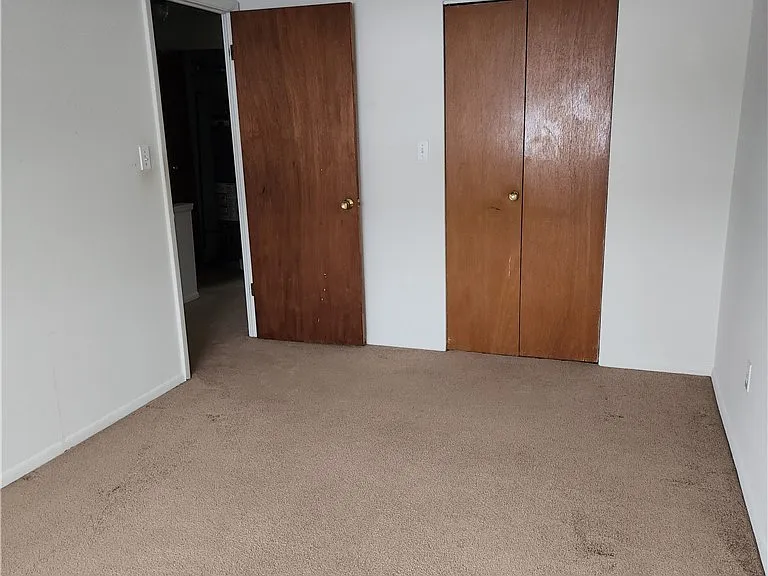 83 Sprague Rd — Photo 10