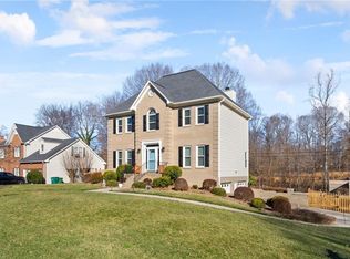 100 McKnights Trce, Clemmons, NC 27012