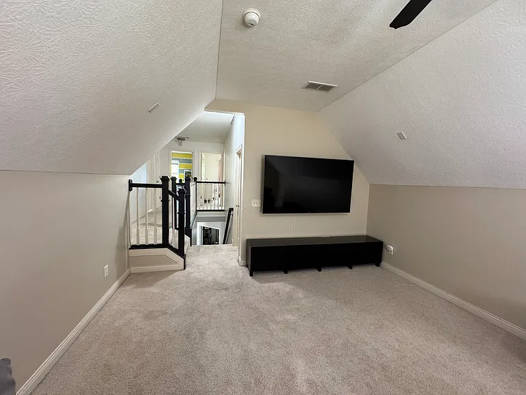 5985 Inslee Rd — Photo 17