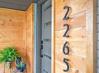 2265 S Catalina Ave, Springfield, MO 65804