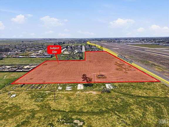 5th image of 900 E Planz Rd