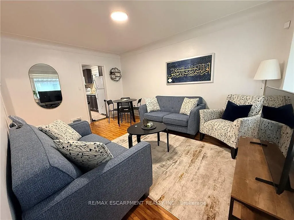 2 bed, $2,399 — Photo 4