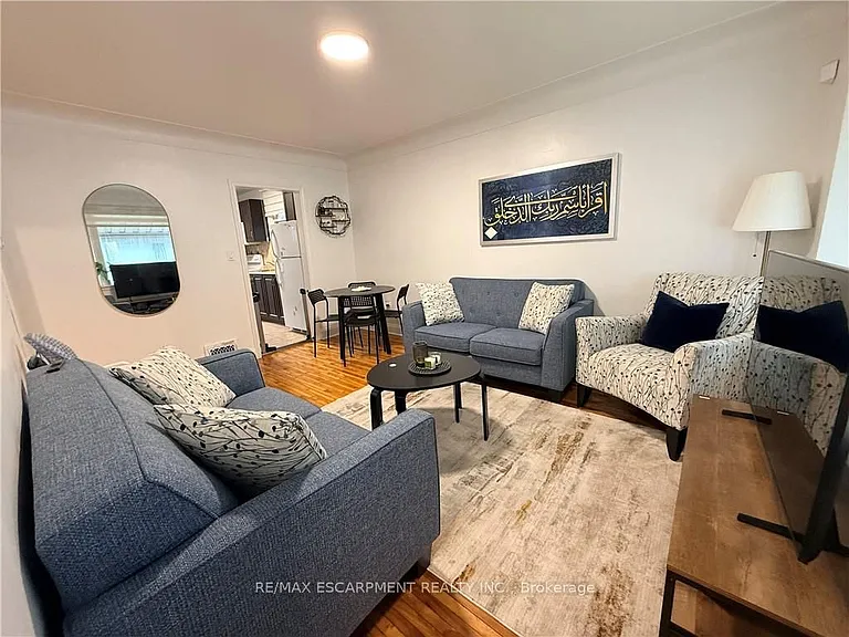 501 Upper Wellington St — Photo 4