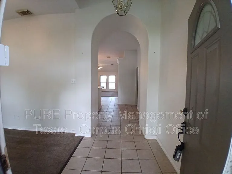 7609 Cold Springs Dr — Photo 3
