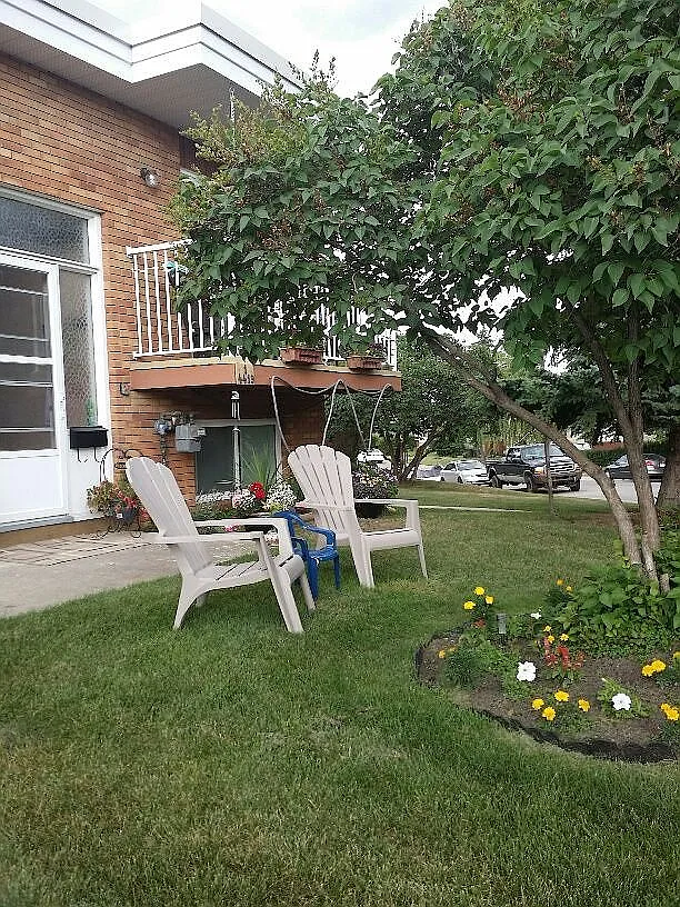 A Great Duplex/ Apartment In "North Haven" — Photo 3