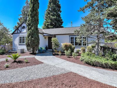 3214 Alameda De Las Pulgas, Menlo Park, CA, 94025