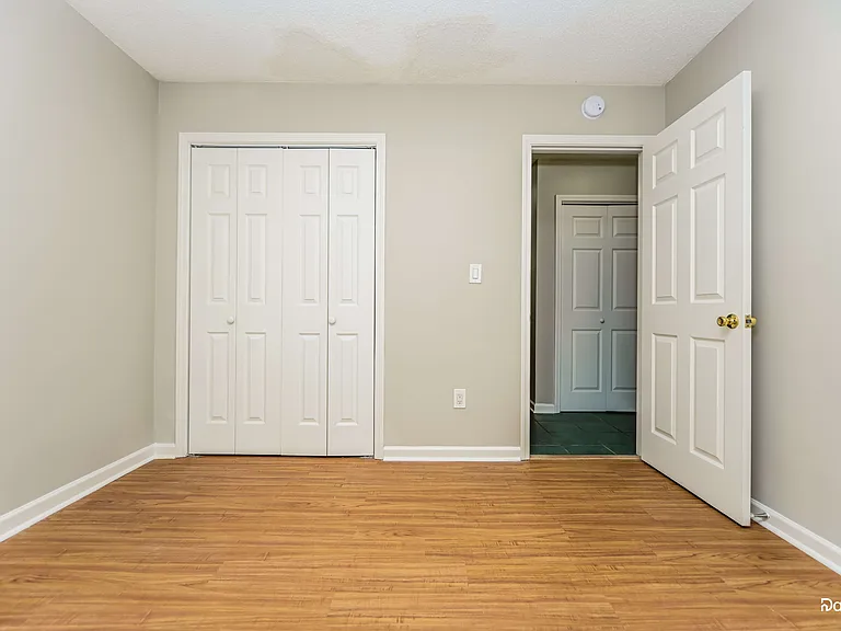 124 Spring Valley Cir — Photo 13