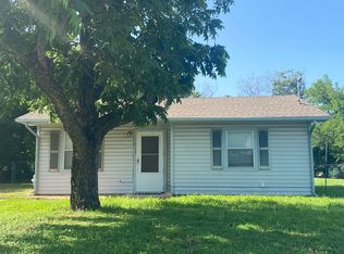 1613 Wayne St, Denton, TX 76209