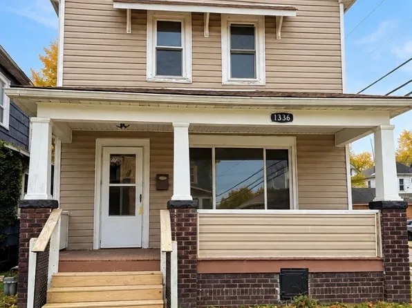 1336 Wellesley Ave, Steubenville, OH 43952