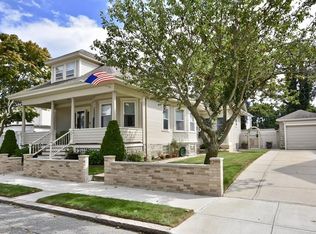 356 Bedford St, New Bedford, MA 02740
